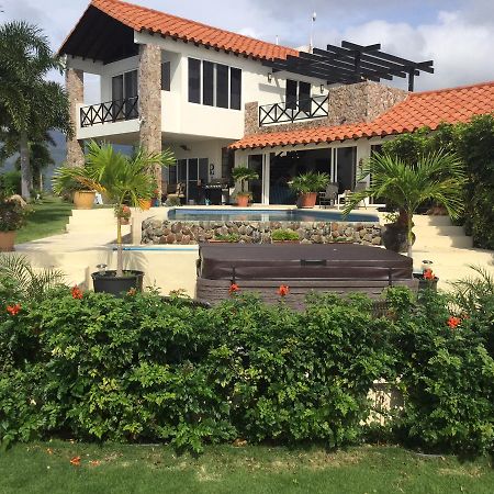 Hawk'S Nest Bed & Breakfast La Laguna de San Carlos エクステリア 写真